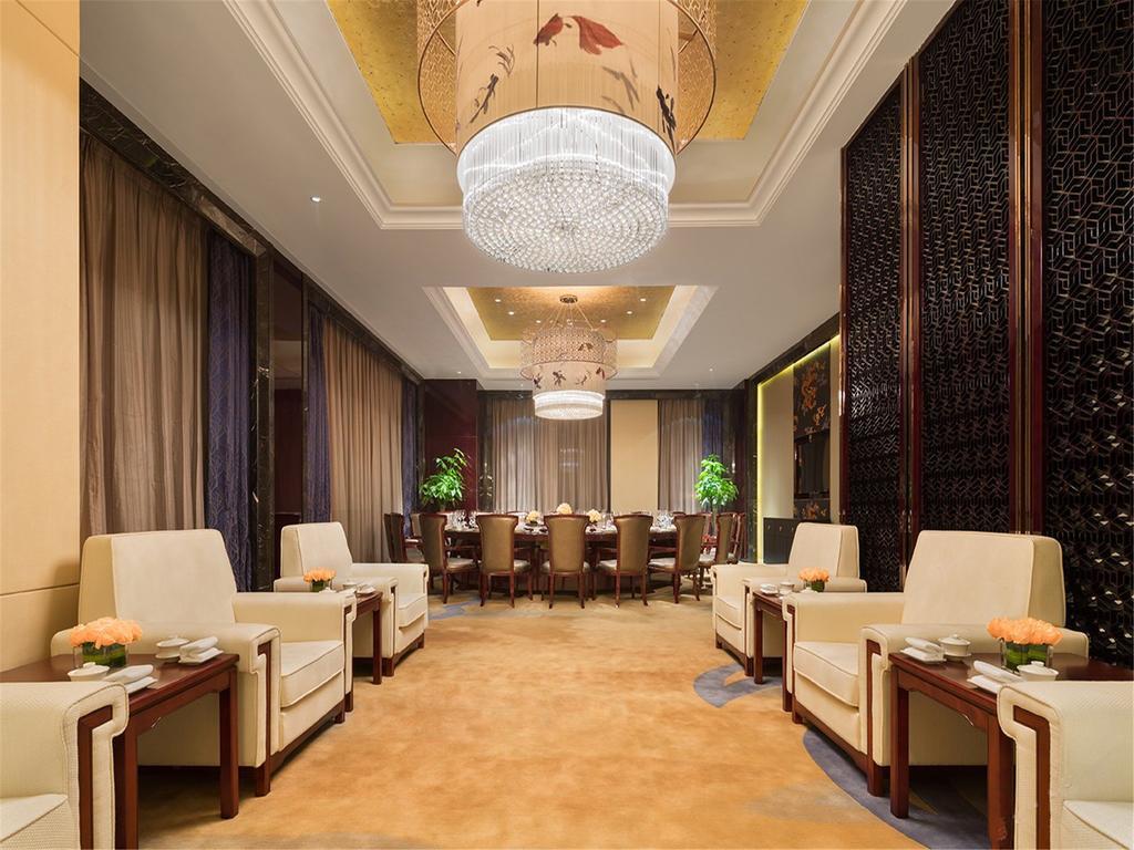 Wanda Realm Fushun Hotel Fushun  Exterior photo