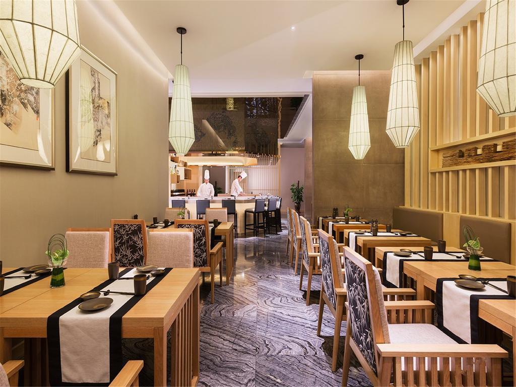 Wanda Realm Fushun Hotel Fushun  Exterior photo